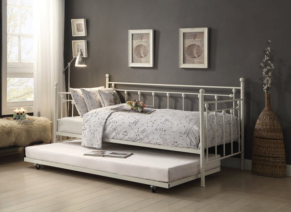 White Powder Coat Finish Daybed with Trundle